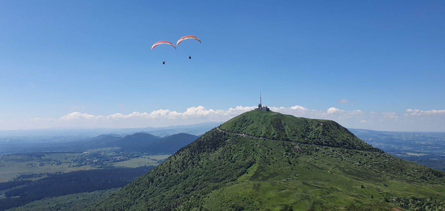 vol en duo dans le ciel du puy de dome